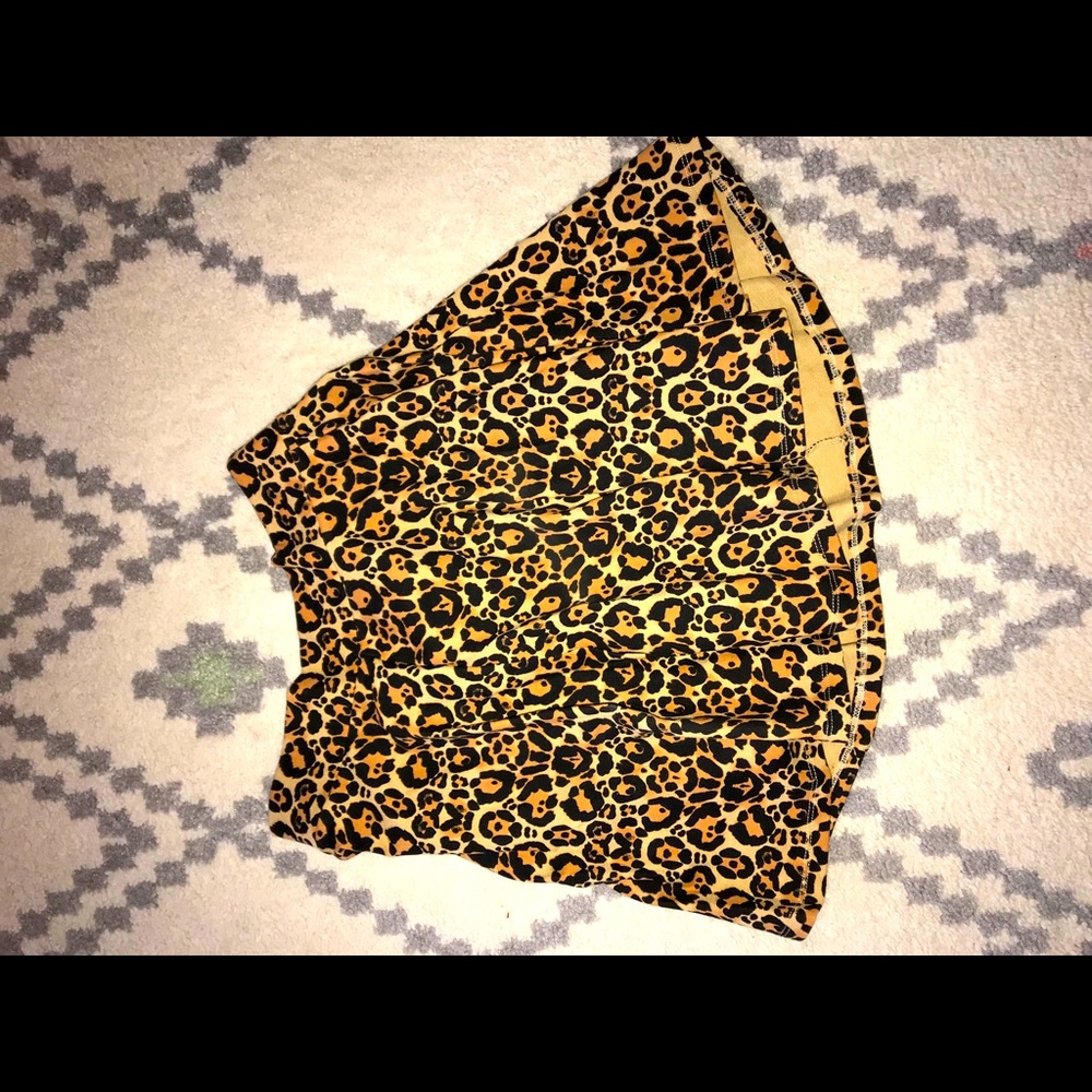 Leopard skirt